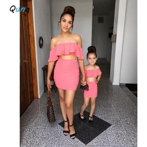 Summer Family Matching Outfits Ruffle Tops Skirts Two Piece Mommy and Me Clothes 2021 New Sweet Solid Color Women Girls Set