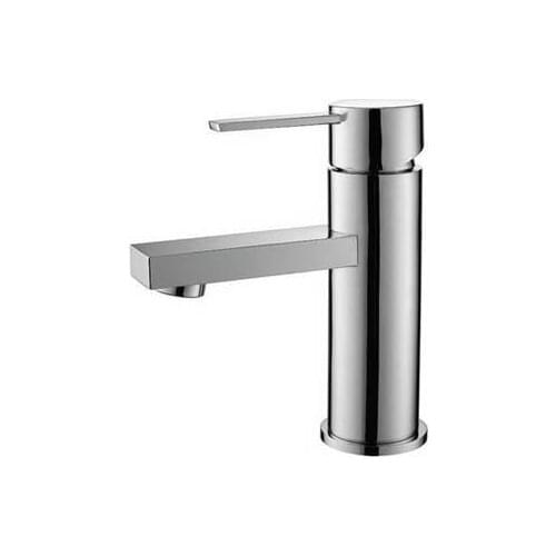 2016 wholesale single handle bathroom basin faucet hot and cold water basin mixer copper taps bath faucet