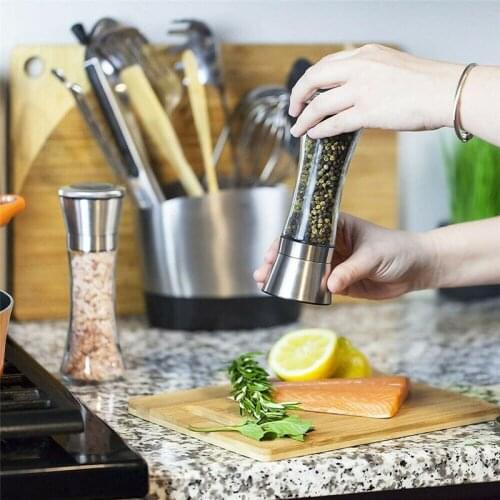 Best sell creative home kitchen accessories stainless steel glass manual pepper salt seasoning grinder durable season container