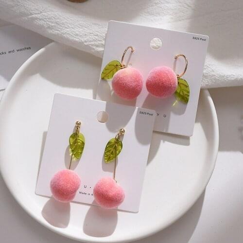 Серьги 2021 тренд Earrings for Women Girls Korean Fashion Cute Peach Earrings Kolczyki Boucle Oreille Femme Damskie
