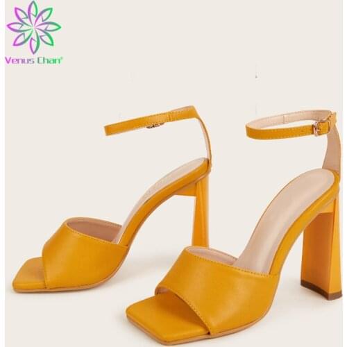 Latest Design Designer Luxury Shoes Women 2020 Simple Party Prom Summer Elegant Fashion Casual Shoes Women Sandals Plus SizE