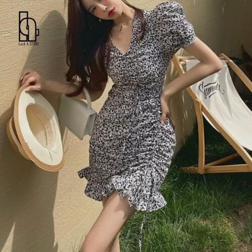 Summer French Floral Dress Women 2021 Casual V-Neck Ruffles Sexy Elegant Bodycon Dress Korean Chic Short Sleeve Slim Mini Dress