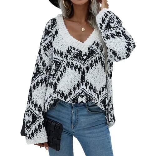 Women Casual Long-sleeved Loose Sweater Fashion Geometry Printing V-Neck Knitwear