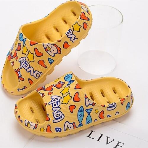 HKSNG House Slippers Men Clogs Women Indoor Bathroom Slipper Soft Unisex Home Floor Hole Slides Cartoon Cute Ladies Beach Shoes