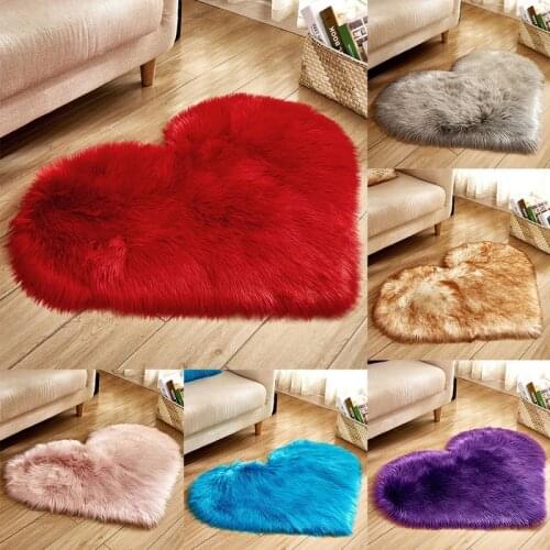 Love Heart Floor Mat Carpet Bedroom Rugs Artificial Wool Hairy Carpet Faux Floor Mat Fur Plain Fluffy Area Rug Soft Living Room
