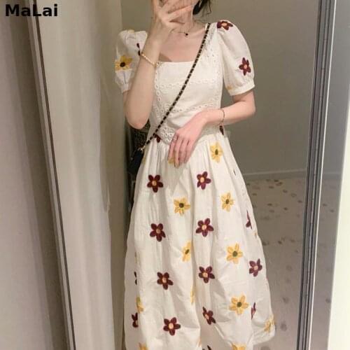 Vintage Elegant Dresses Korea Style Office Lady High Waist Chic 2021 Summer For Women O-Neck Puff Sleeve White Floral Midi Dress