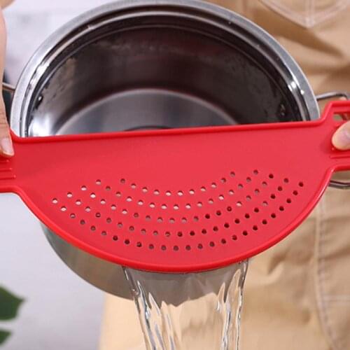 Cesta de drenagem de plstico criativo lavagem arroz filtro defletor leakproof pote escorredor lateral cozinha gadget cookware