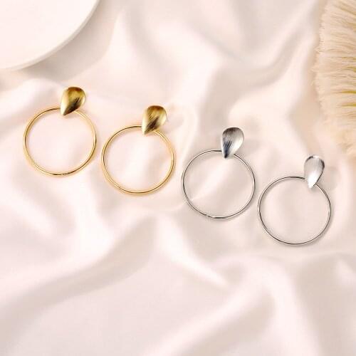 Big Circle Earrings Geometric Round Stud Earrings For Women Earing Jewelry Gold Silver Color Earings Simple Earings D303