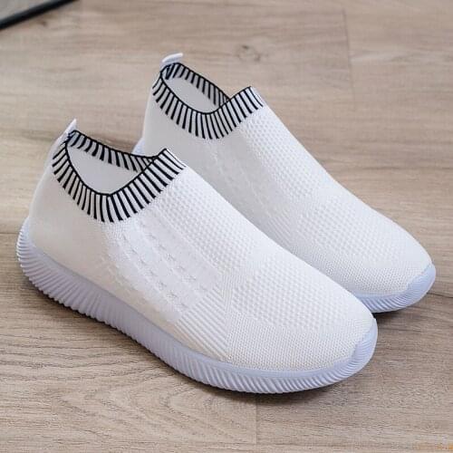 Women Sneakers New Woman Running Shoes Female Vulcanized Womens Casual Flats Women Walking Shoes Woman Shoes Plus Size 45 46