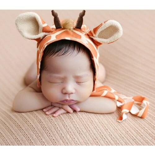 Handmade Lovely Deer Hat Baby Girl Boy Reindeer Hat Cute Animal Bonnet Newborn Photography Bonnet Infant Cap Beanie Photo Porps