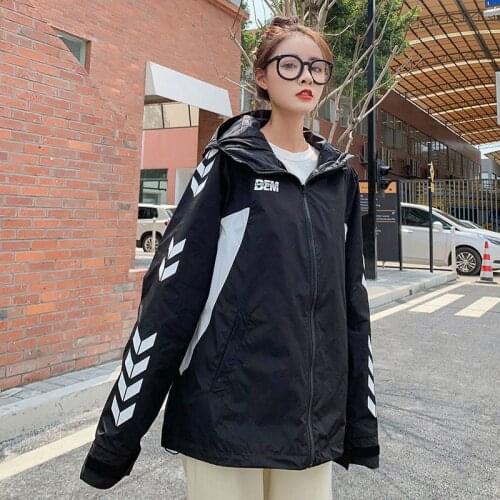 Womens jacket 2020 Korean version of loose Harajuku sports retro shirt hooded baseball uniform