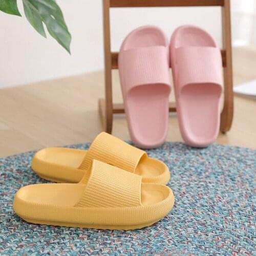 Women Summer Slippers Couples Slipper Thick Bottom Fashion Shoes Bathroom Home Soft Men Ladies Boys Girls Slide Sandals 2020