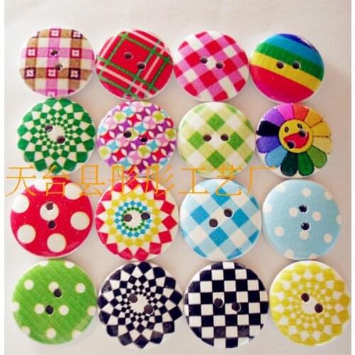 LUCK LOOPS Large Buttons
