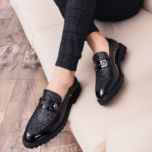 Leather Shoes Men Superstar Brogues Formal Leather Shoes Breathable Slip on Moccasins Flats Shoes Chaussures Hommes En Cuir Luxe