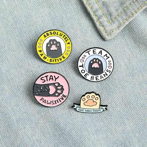 Absolutely Enamel Pin Kitten Cat Paw Brooches Shirt Lapel Bag Cute Lovely Animal Badge Jewelry Gift for Kids