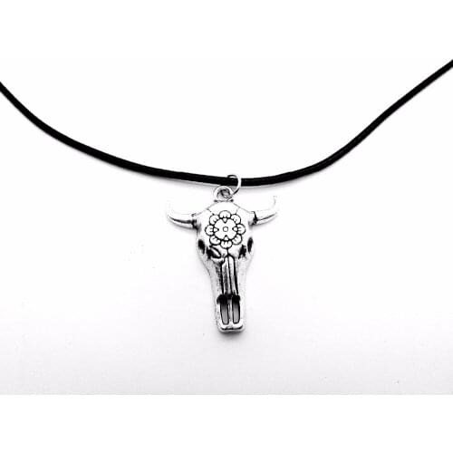 Vikings Skeleton Skull Head Helm Necklace Charm Pendant Animal OX Cow Cattle Leather Rope Necklace for Women Female