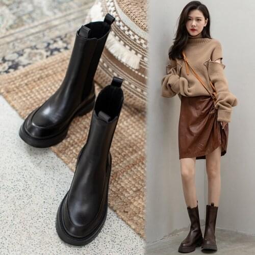Hot Genuine Leather Womens Boots Office Lady Slip-On Chelsea Boots Fashion Ankle Boots Round Toe Flat with Women Shoes Platform