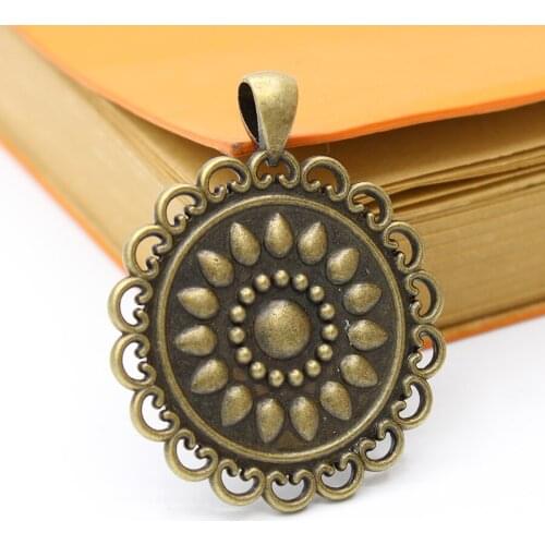 Fashion DIY Pendant Base Necklace Sweater Chain Key Chain Pendant Making Jewelry Accessories Tray 30mm Round 30mm Cabochon Stone