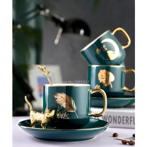 Luxury Ceramic Cup Nordic with Spoon Simple Afternoon Tea Coffee Cups Retro Office Porcelain Cup and Saucer Set Tazas