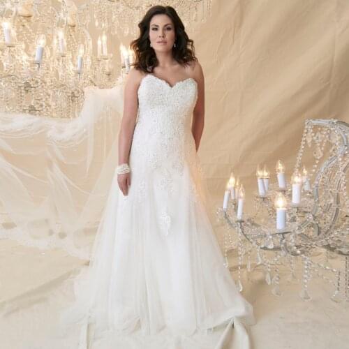 Romantic Sweetheart Plus Size Wedding Dresses Sleeveless Lace Applique Bridal Gowns Sparkling Tulle Wedding Dress Robe Mariee