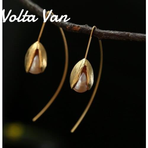 Volta Van Women Drop Earrings Freshwater Pearls Copper Alloy Pendientes Plata Fine Jewelry 2021 New Elegant Flower Earrings