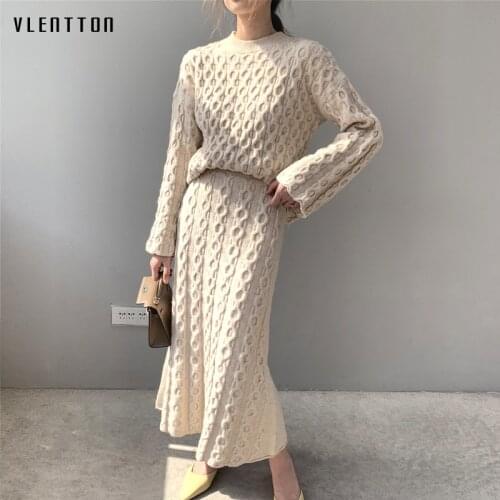 2020 Spring Autumn Plaid Knit Two Piece Set Women O-Neck Pullover Sweater And Midi Skirt Suit Casual Twist 2 Pieces Set Female
