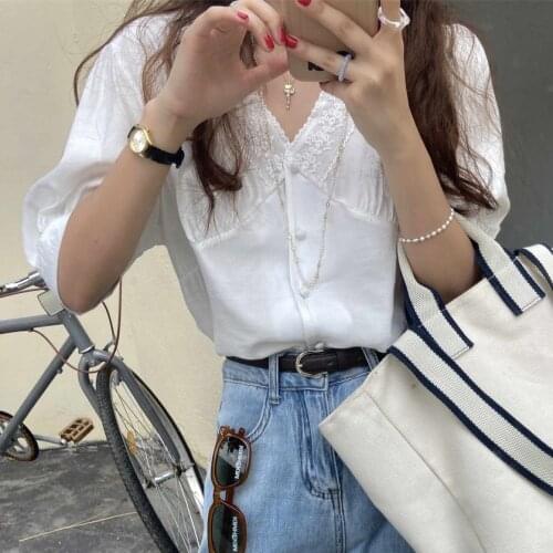 Alien Kitty Hot Sale Girls Streetwear Patchwork Lace All Match Summer Fairy Gentle V-Neck 2021 Casual Sweet Basic OL Shirts