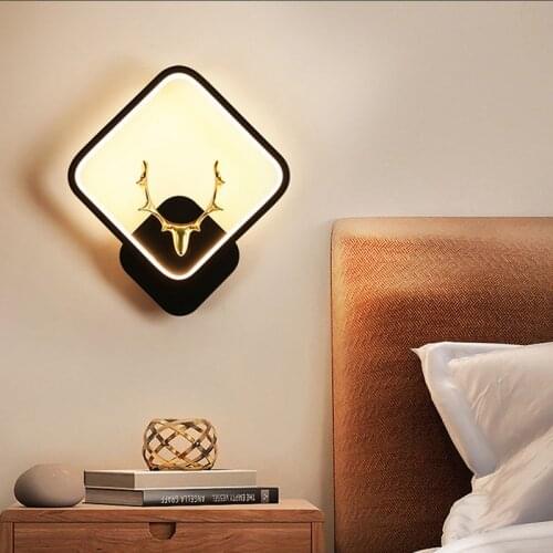Creative Deer Head Wall Lamp Nordic Luxury Dining Room Living Room Background Wall Bedroom Bedside Decorative LED Wall Lamp