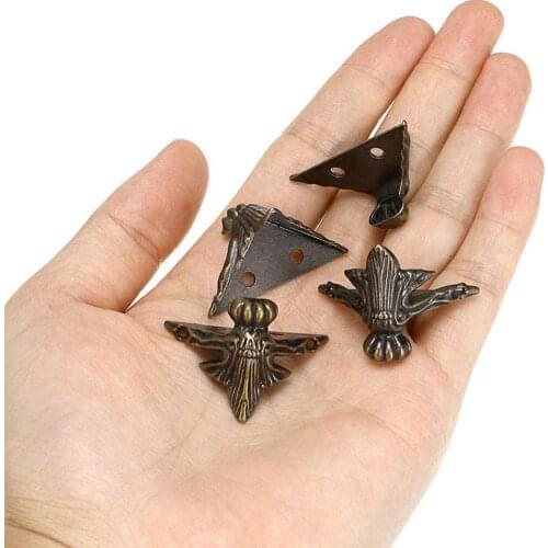 4PCS/set 40x30mm Antique Wood Box Feet Legs Corner Furniture Rattan Carved Triangle Bracket accessories Decorative Protecto D4F8