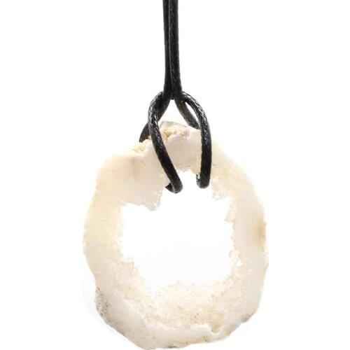 Charm New Natural High Quality Agate Crystal Cluster Personality Slice Necklace Men Women Couples Wearing Holiday Gifts 1PC