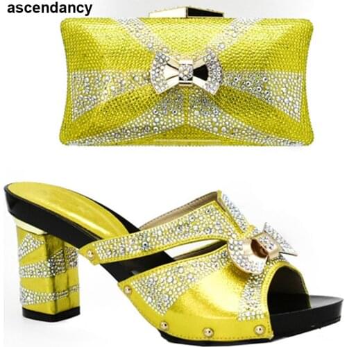 African Women Italian Shoes and Bag Set Decorated with Rhinestone Yellow Color Italian Shoes and Bags To Match Shoe with Bag Set
