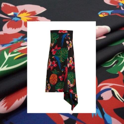 Italian Luxury Brand 100% Polyester Twill Satin Printed Crepe Fabric DIY Home Service Fabrics for Dress Wholesale Cloth by Meter