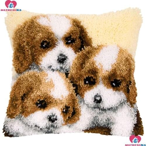 Latch Hook Cushion Kit Pillow Mat Do it yourself Crafts Three Dogs Cross Stitch pillow Needlework Crocheting Embroidery Cushion