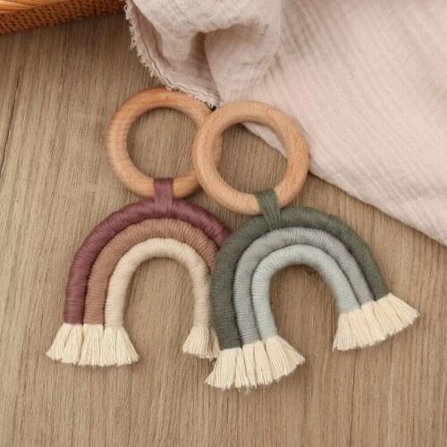 Safety Wooden Teether 1PC Christmas Baby Rainbow Teething Ring For Children Kids Baby Care Accessory Shower Gifts