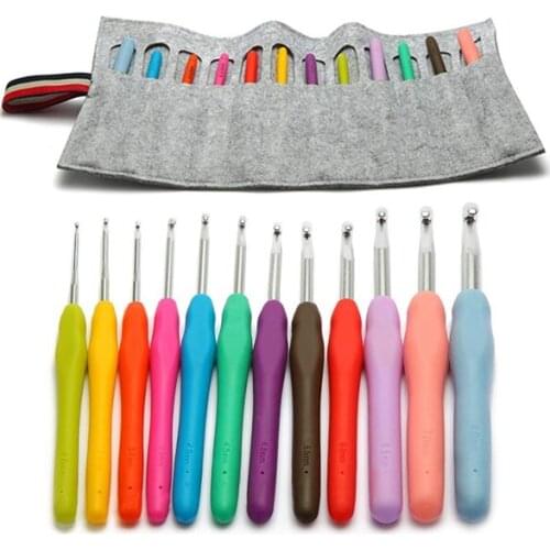12 Sizes Crochet Hook Set With Ergonomic Handles for Extra Comfort Comes with Beautiful Felt Bag Extra Long and Large Crochet