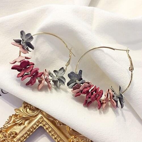 Fashion Elegant Fabric Flower Drop Earrings For Women Sweety Colourful Petal Alloy Ear Circle Big Earrings Charm