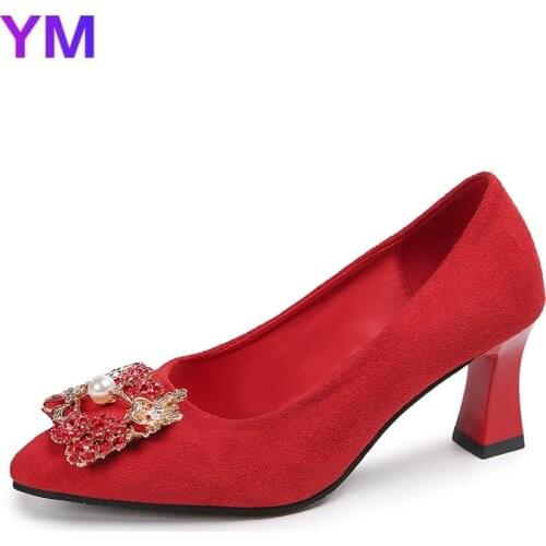 2020 New Red Wedding Pumps Suede High Heels Square Heels Women Shoes Pointed Toe Metal Decoration Party Shoes Zapatillas Muje
