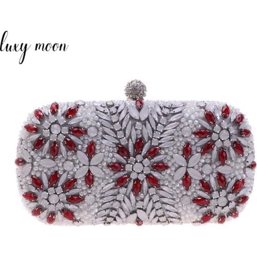 Womens Bag Pearl Purses and Handbags Luxury Designer Female Evening Clutch Diamond Purses Elegant Wedding Party Handbags Z029