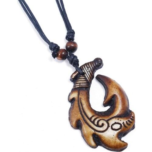 Charm Imitation Bone Carving Maori Fish Necklace For Women Moana Fishhook Pendant Necklaces Men Vintage Rope Chain Jewelry Gifts