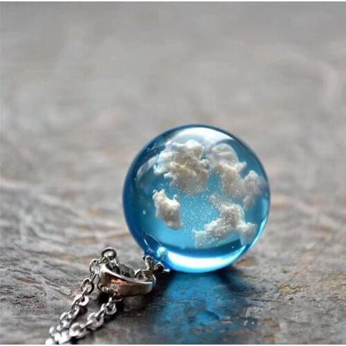 Blue Sky White Cloud Chain Pendant Necklace Transparent Rould Ball Shape Resin Necklace for Women Fashion Jewelry