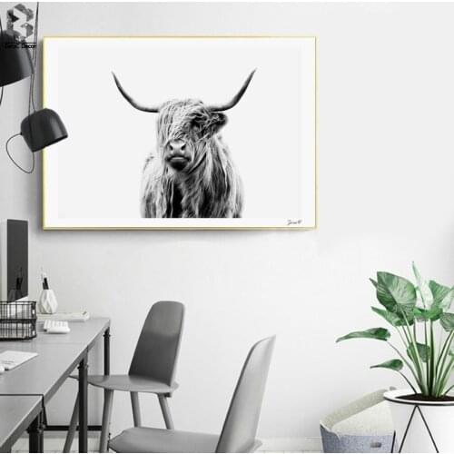 Highland Cattle Posters and Prints Black White Wall Art Canvas Painting Cow Wall Pictures For Living Room Decoration