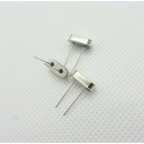 100pcs 13.56MHz Resonator Crystal Oscillator Passive Quartz HC-49S Through Holes 13.56 MHz 13.56M Hz Oscillator New