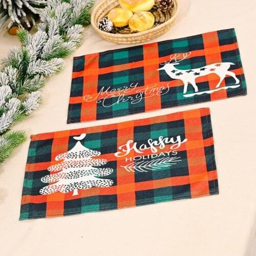 Good Stitching Edges Eye-catching Red and Green Christmas Placemats for Christmas