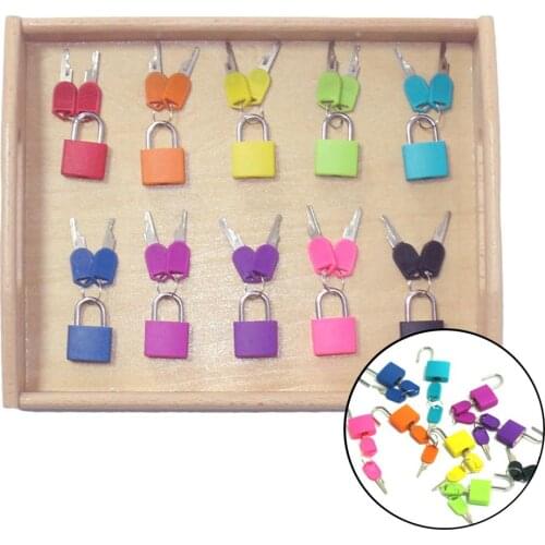 Kid Wooden Keys Locks Tray Montessori Preschool Learning Materials Education Toy