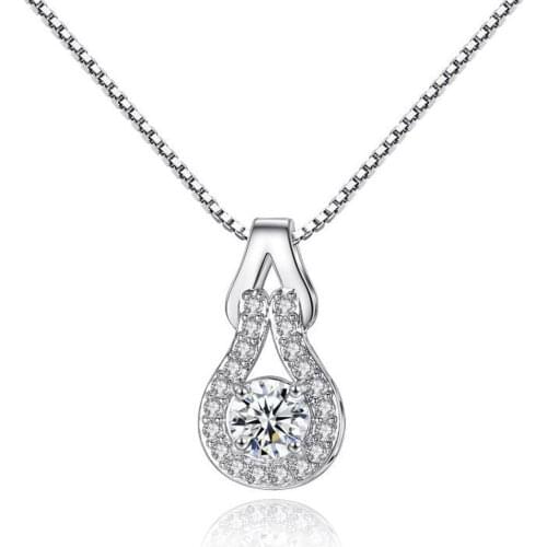 Womens Necklace Round Shiny Large Zircon Engagement Silver Color Necklace Fashion Clavicle Necklace Valentines Day Gift