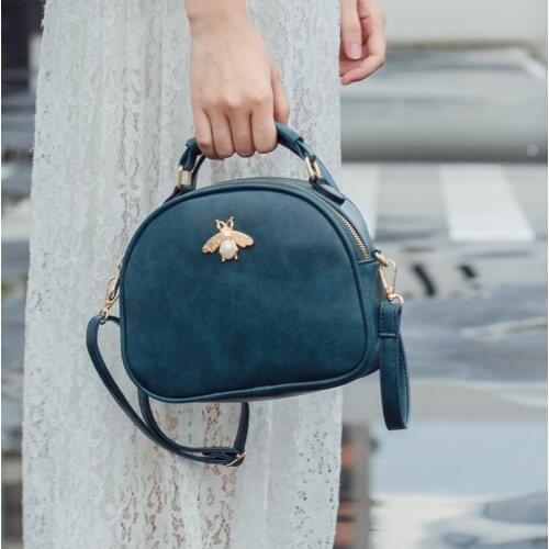 2021 New Ladies Rivet Handbag Fashion Shoulder Bag Simple And Versatile Shopping Messenger Bag High Quality PU Female Bags