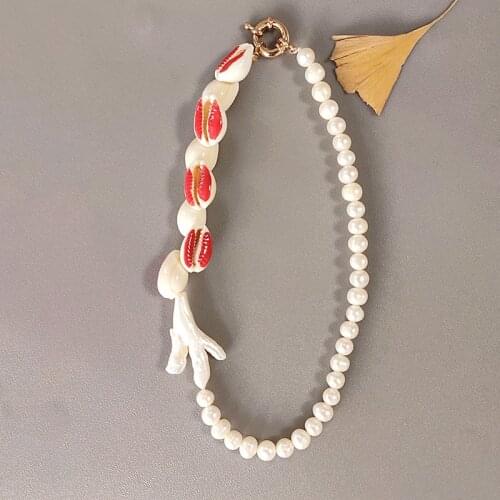 2020 asymmetric design freshwater pearl necklace ladies party trend украшение на шею Irregular pearl red shell choker jewelry