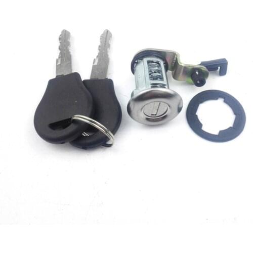 Door lock with key for Nissan D21 Pick-up 1986-on 80600-01G25 RHD