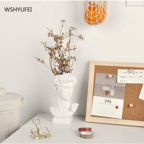 Statue of David resin Vase Home decor Cosmetic brush storage bucket Pen holder Book desktop vase Decorative ornaments Flower pot