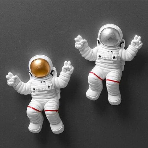 Cartoon Creative Resin 3D Astronaut Refrigerator Paste Message Board Collection Magnetic Sticker Souvenir Gifts Home Decoration